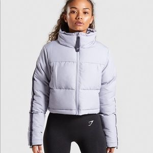 GYMSHARK OVERSIZED CROPPED PUFFER